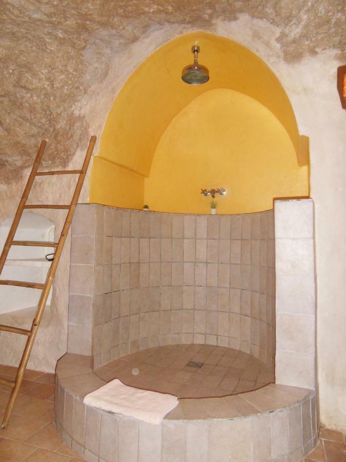 Troglodelice Bed & Breakfast Azay-le-Rideau Exterior foto